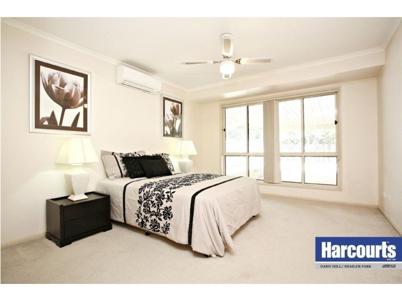 4 Cameron Court, Daisy Hill QLD 4127