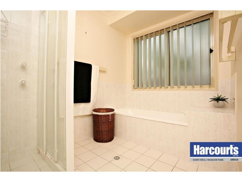 4 Cameron Court, Daisy Hill QLD 4127