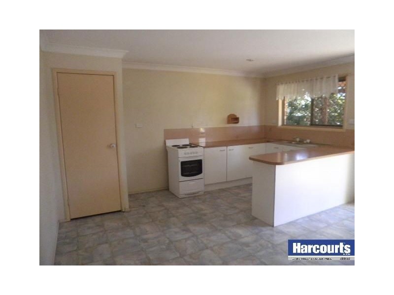 54 Dennis Road, Springwood QLD 4127