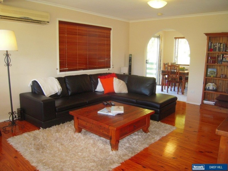 57 Gladewood Drive, Daisy Hill QLD 4127