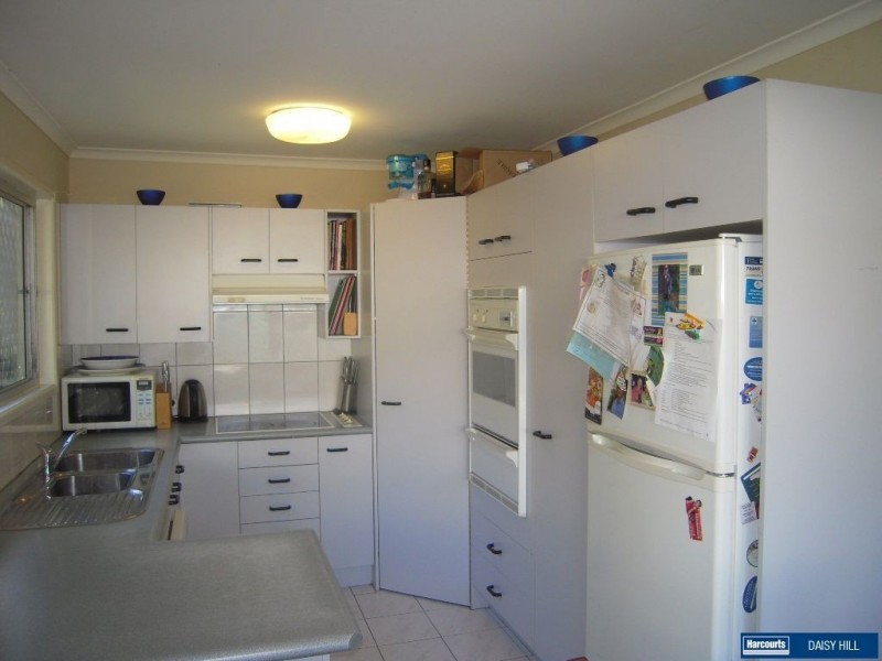 57 Gladewood Drive, Daisy Hill QLD 4127