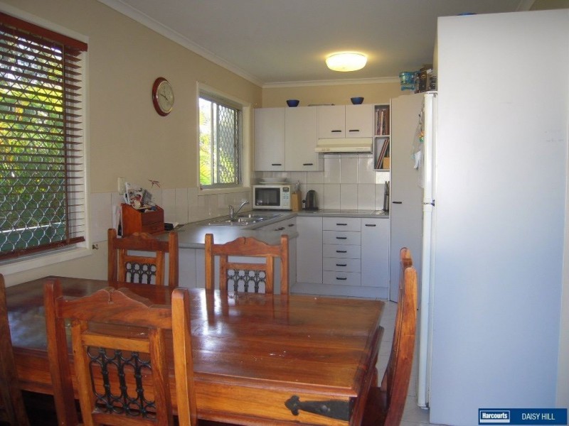 57 Gladewood Drive, Daisy Hill QLD 4127