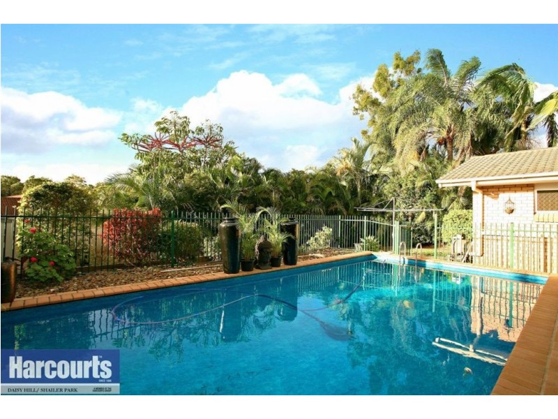 6 Belinda Crescent, Springwood QLD 4127