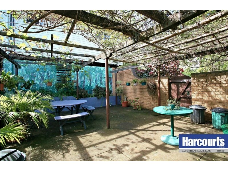 84 Daisy Hill Road, Daisy Hill QLD 4127