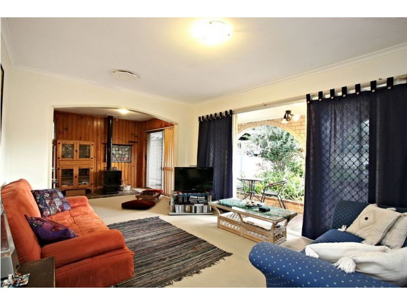 57 Veronica Avenue, Daisy Hill QLD 4127