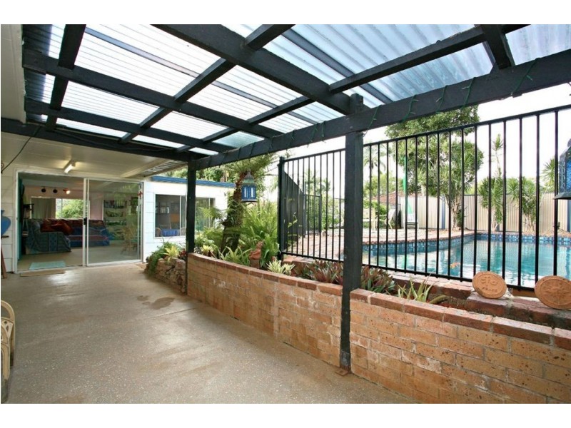 57 Veronica Avenue, Daisy Hill QLD 4127