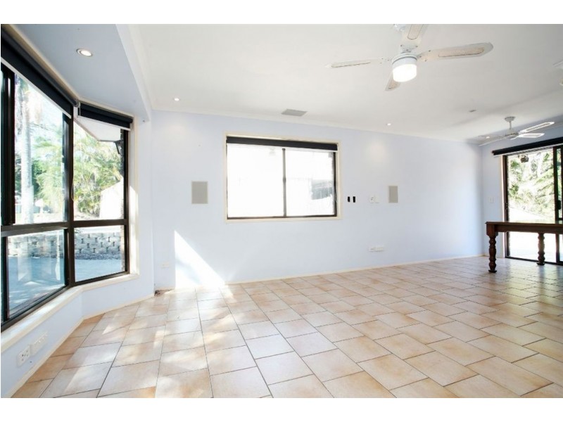 51 Valencia Way, Slacks Creek QLD 4127