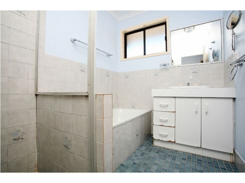 51 Valencia Way, Slacks Creek QLD 4127