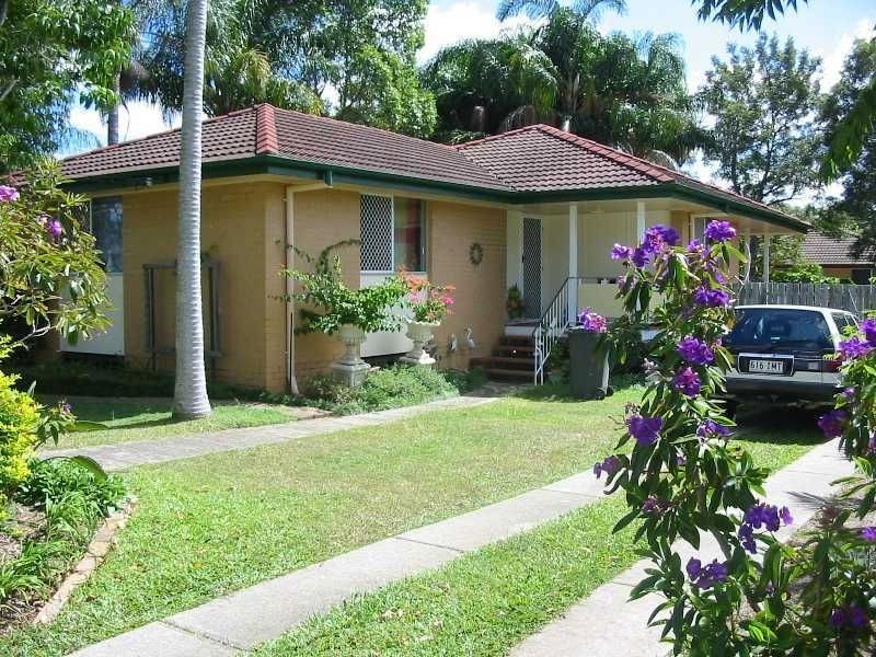 8 Bellis street, Daisy Hill QLD 4127