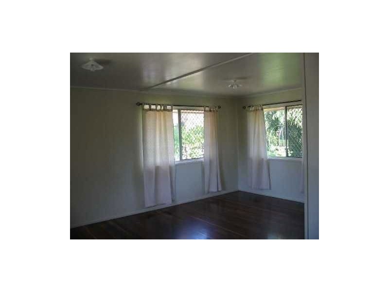 8 Bellis street, Daisy Hill QLD 4127