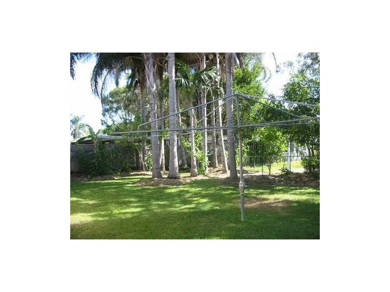 8 Bellis street, Daisy Hill QLD 4127