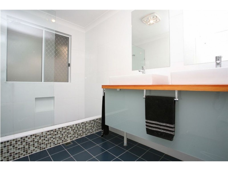 9 Wyloo Court, Shailer Park QLD 4128