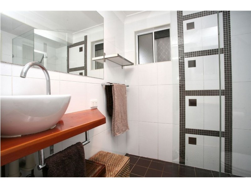 9 Wyloo Court, Shailer Park QLD 4128