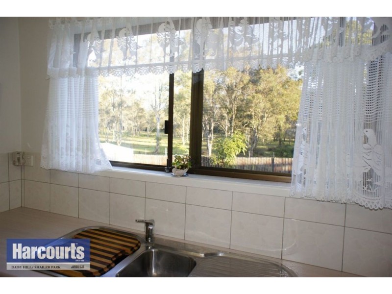 39 Truman Crescent, Slacks Creek QLD 4127
