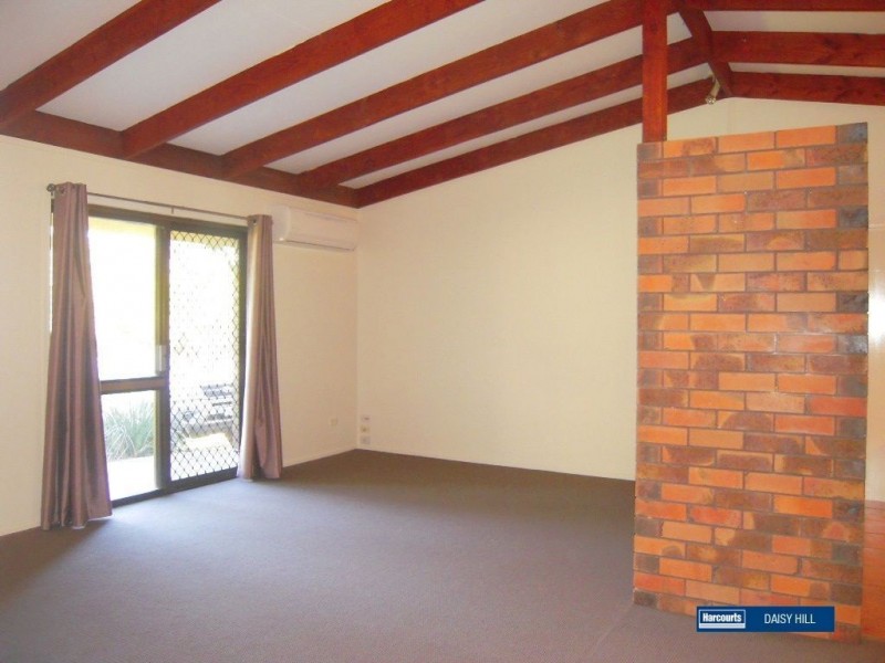 12 Rholanda Crescent, Springwood QLD 4127