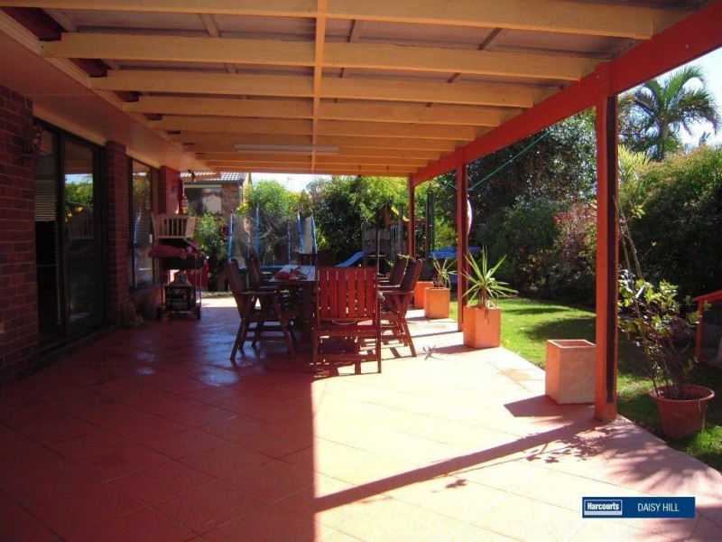 6 Lilygreen Crescent, Springwood QLD 4127