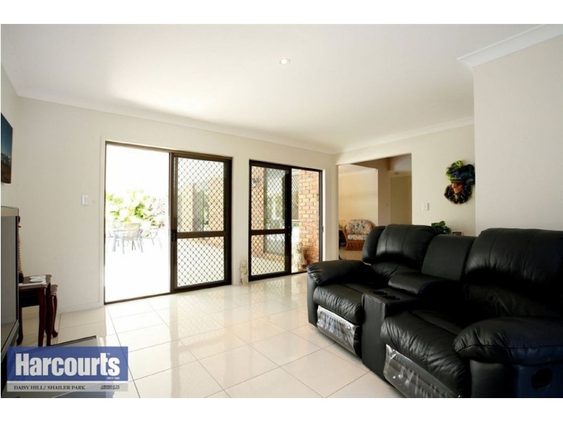 9 Evita Court, Daisy Hill QLD 4127