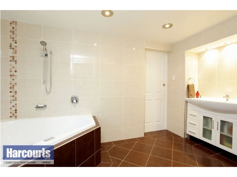 21 El Rancho Street, Daisy Hill QLD 4127