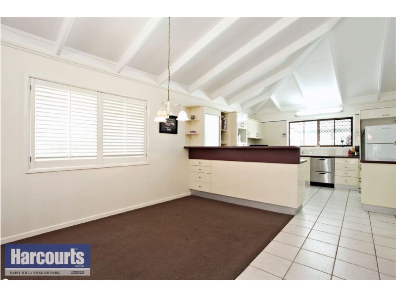 18 Osanna Street, Daisy Hill QLD 4127