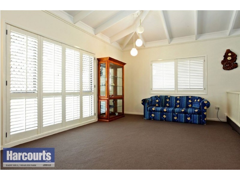 18 Osanna Street, Daisy Hill QLD 4127