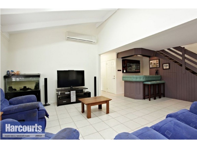 18 Osanna Street, Daisy Hill QLD 4127