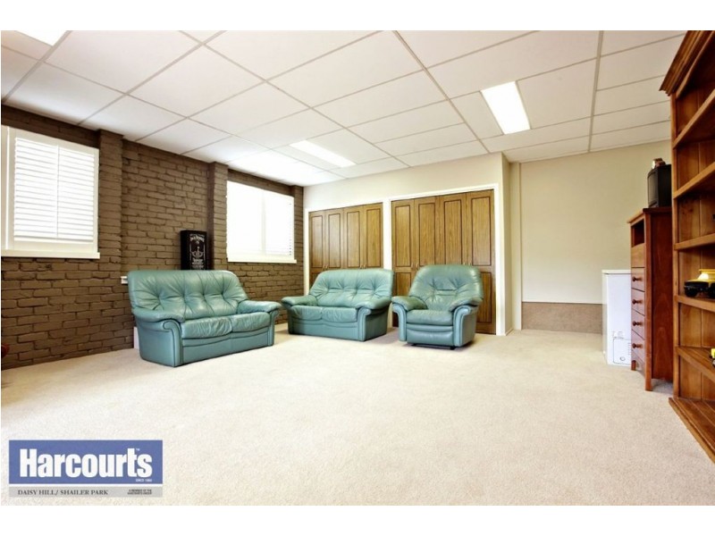 18 Osanna Street, Daisy Hill QLD 4127