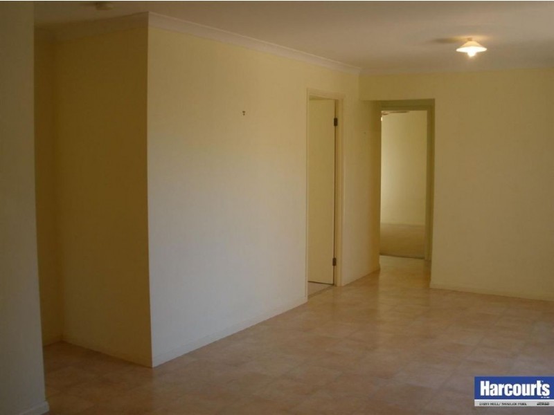 16 Lithfield Place, Loganholme QLD 4129