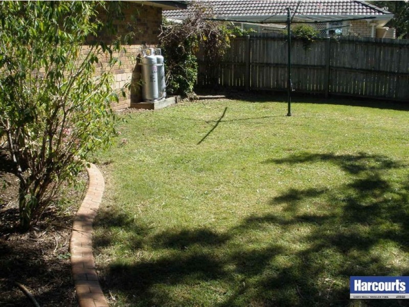 16 Lithfield Place, Loganholme QLD 4129