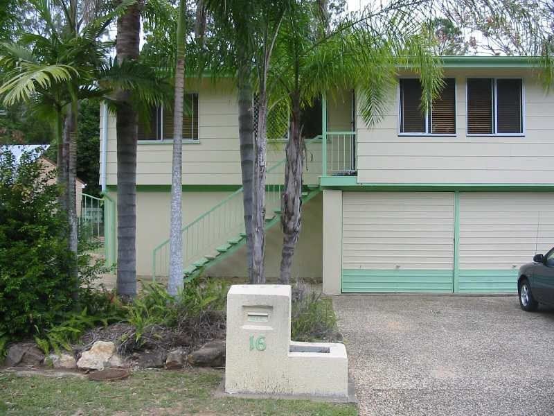 16 Mayflower St, Daisy Hill QLD 4127