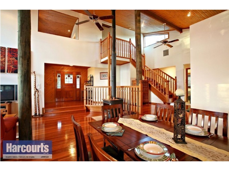 7 Carmen Ct, Shailer Park QLD 4128