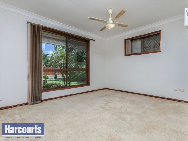 55 Lobelia Avenue, Daisy Hill QLD 4127