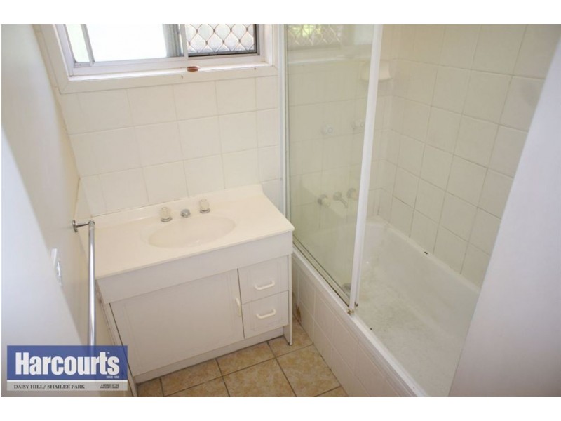 44 Murcot Street, Underwood QLD 4119