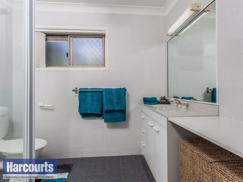 151 Plantain Road, Shailer Park QLD 4128