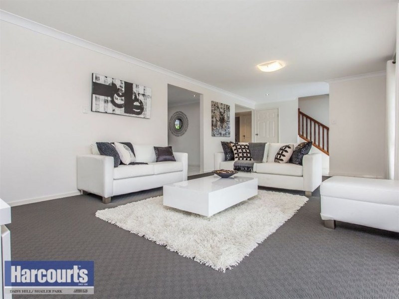 9 Ermington Street, Daisy Hill QLD 4127