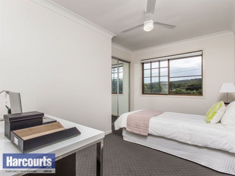 9 Ermington Street, Daisy Hill QLD 4127