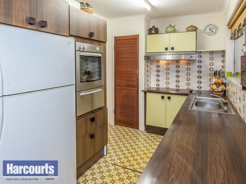 10 Marana Street, Shailer Park QLD 4128