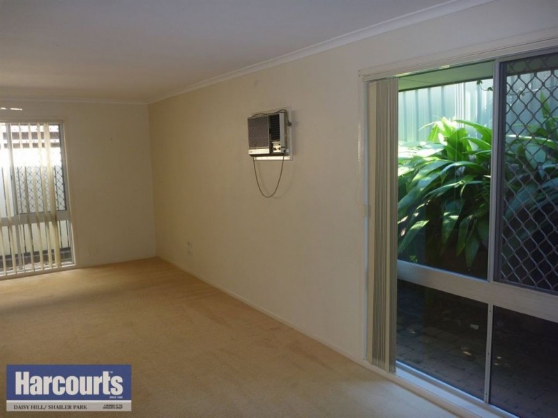 54 Brentwood Drive, Daisy Hill QLD 4127