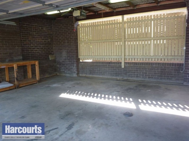 54 Brentwood Drive, Daisy Hill QLD 4127