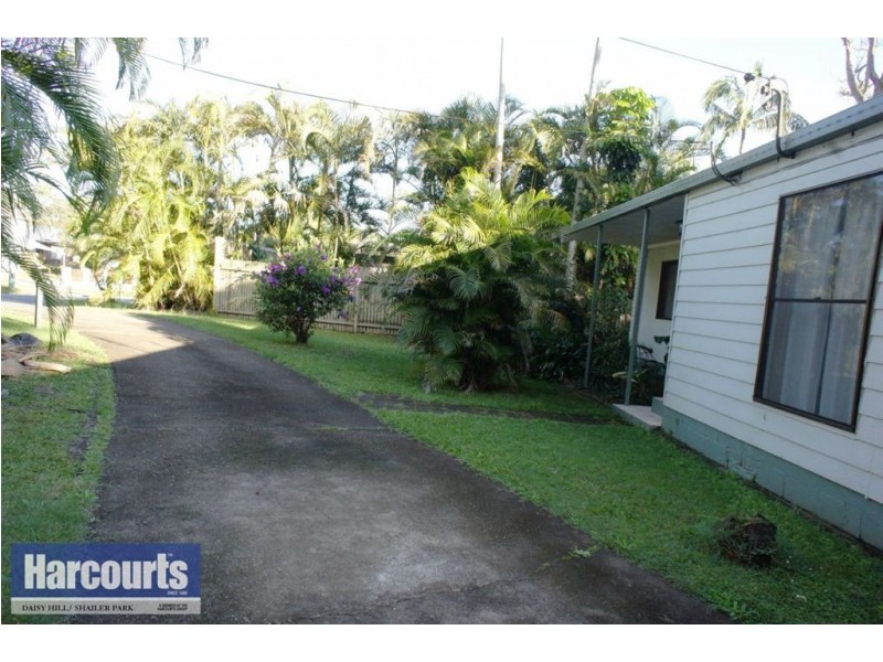 8 Forest Street, Daisy Hill QLD 4127