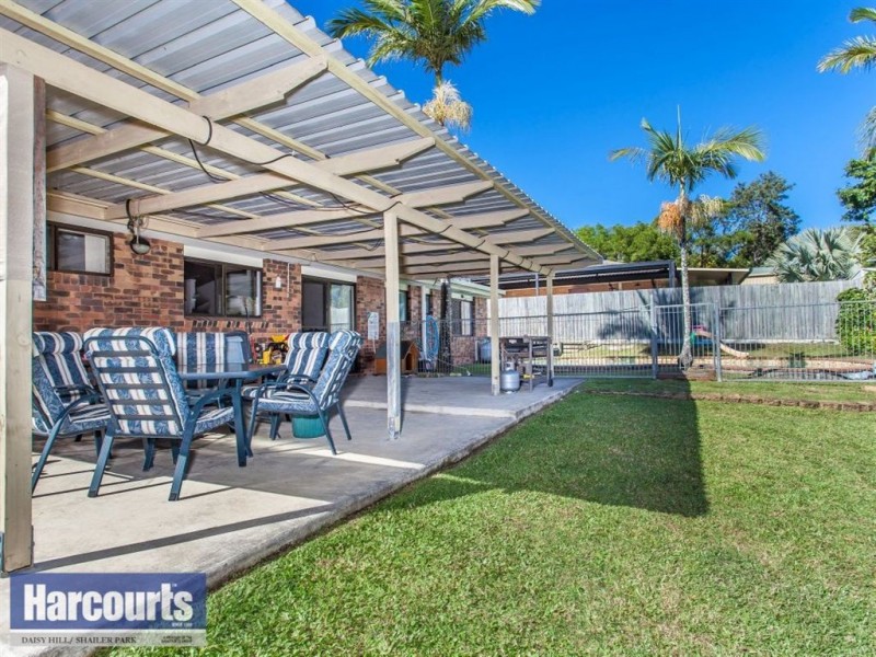 24 Willoughby Crescent, Springwood QLD 4127