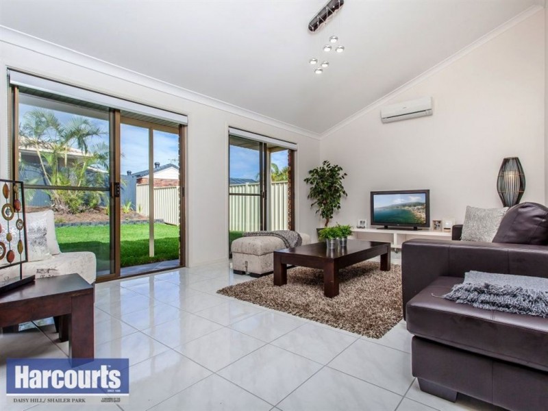 9 Ermington Street, Daisy Hill QLD 4127