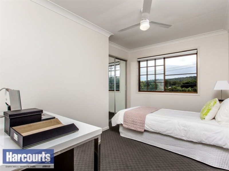 9 Ermington Street, Daisy Hill QLD 4127