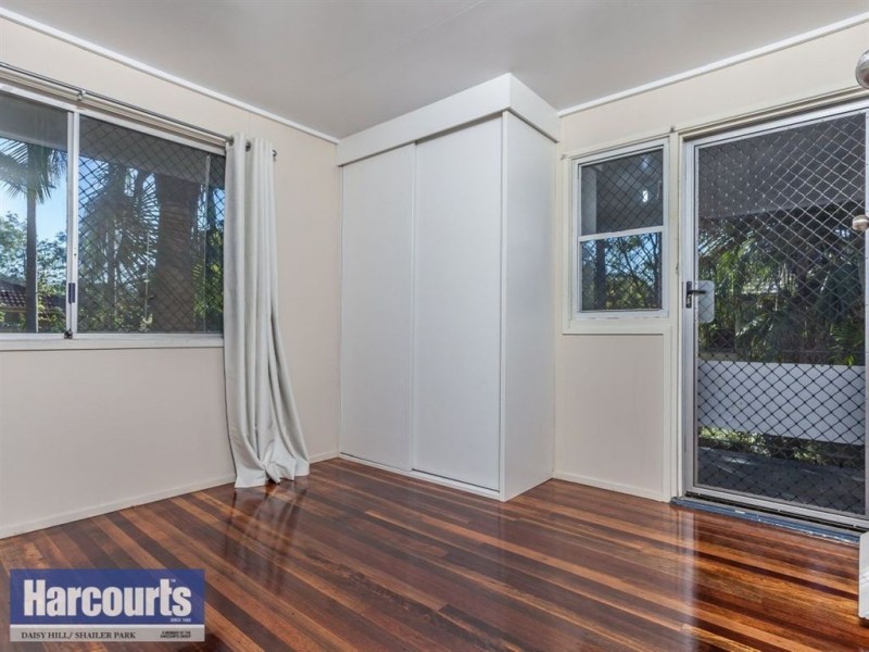 10 Bellis Street, Daisy Hill QLD 4127