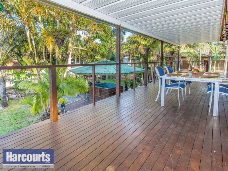 13 Hyacinth Street, Daisy Hill QLD 4127