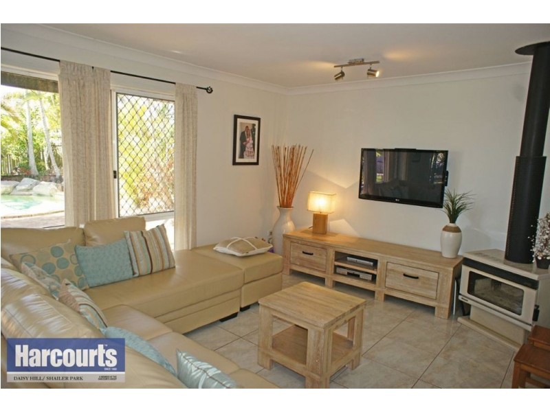 22 Chay Street, Shailer Park QLD 4128