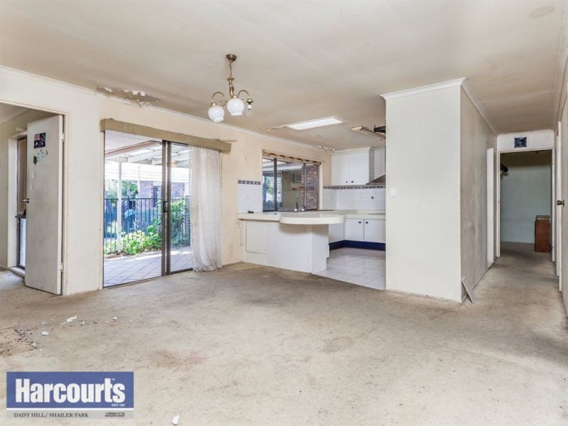 57 Allamanda Drive, Daisy Hill QLD 4127