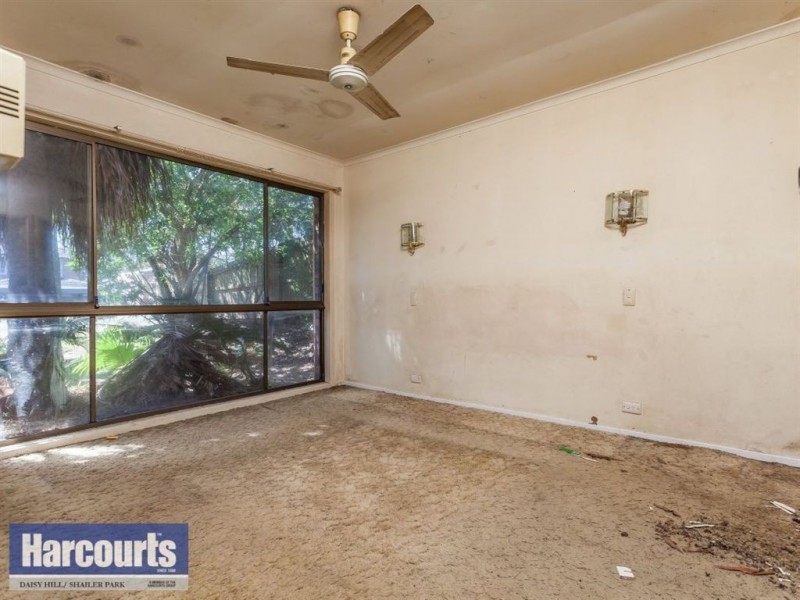 57 Allamanda Drive, Daisy Hill QLD 4127