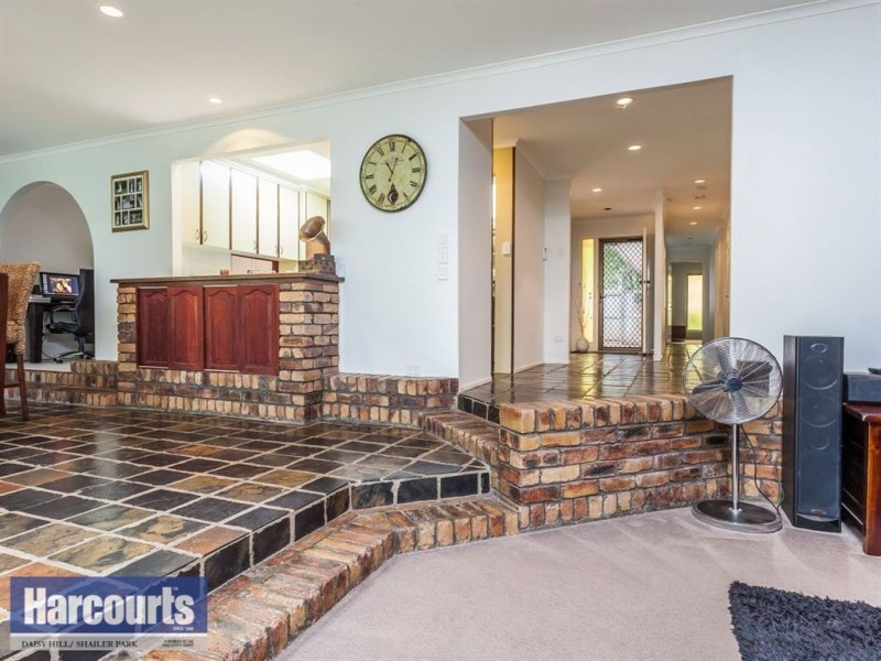 26 Roselea Street, Shailer Park QLD 4128