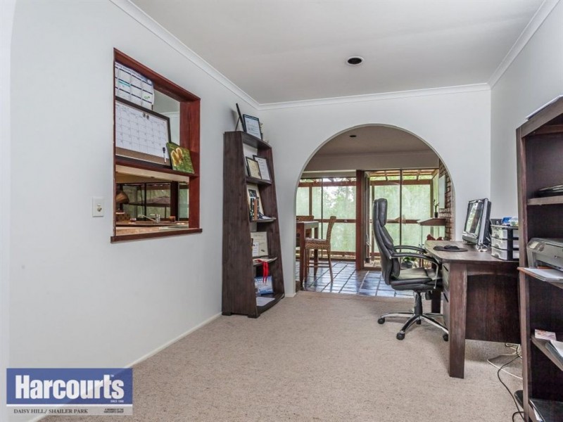 26 Roselea Street, Shailer Park QLD 4128