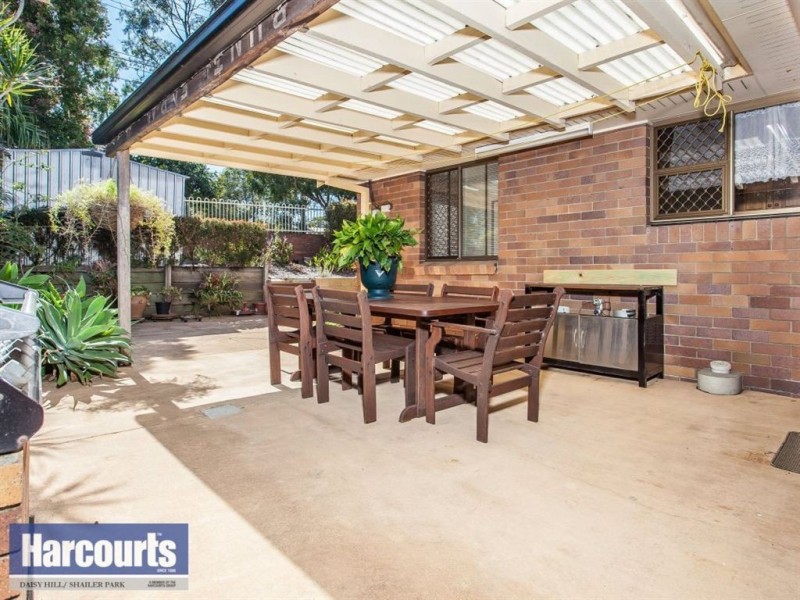 44 Plateau Drive, Springwood QLD 4127